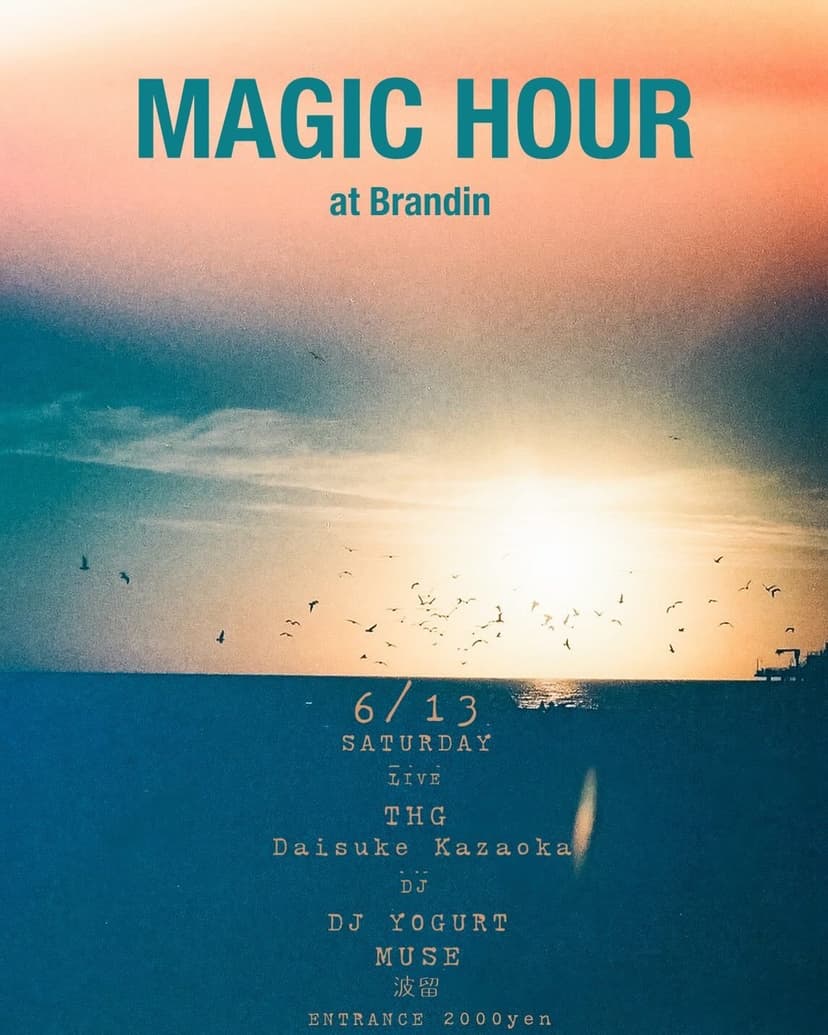 MAGIC HOUR